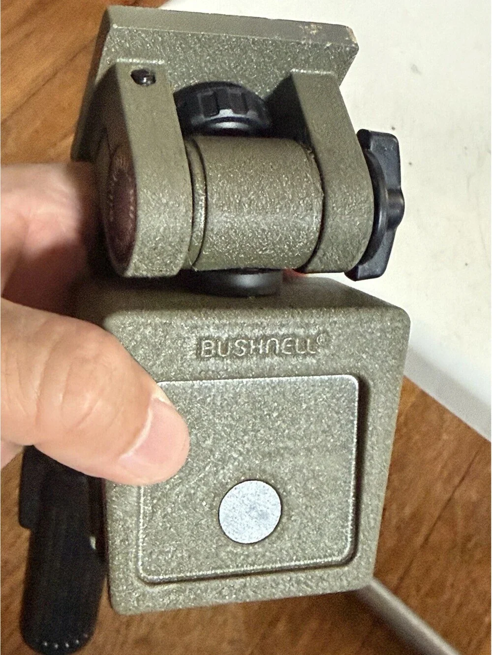 Vintage Bushnell Tabletop Clamp Camera Vice Mount Good Condition